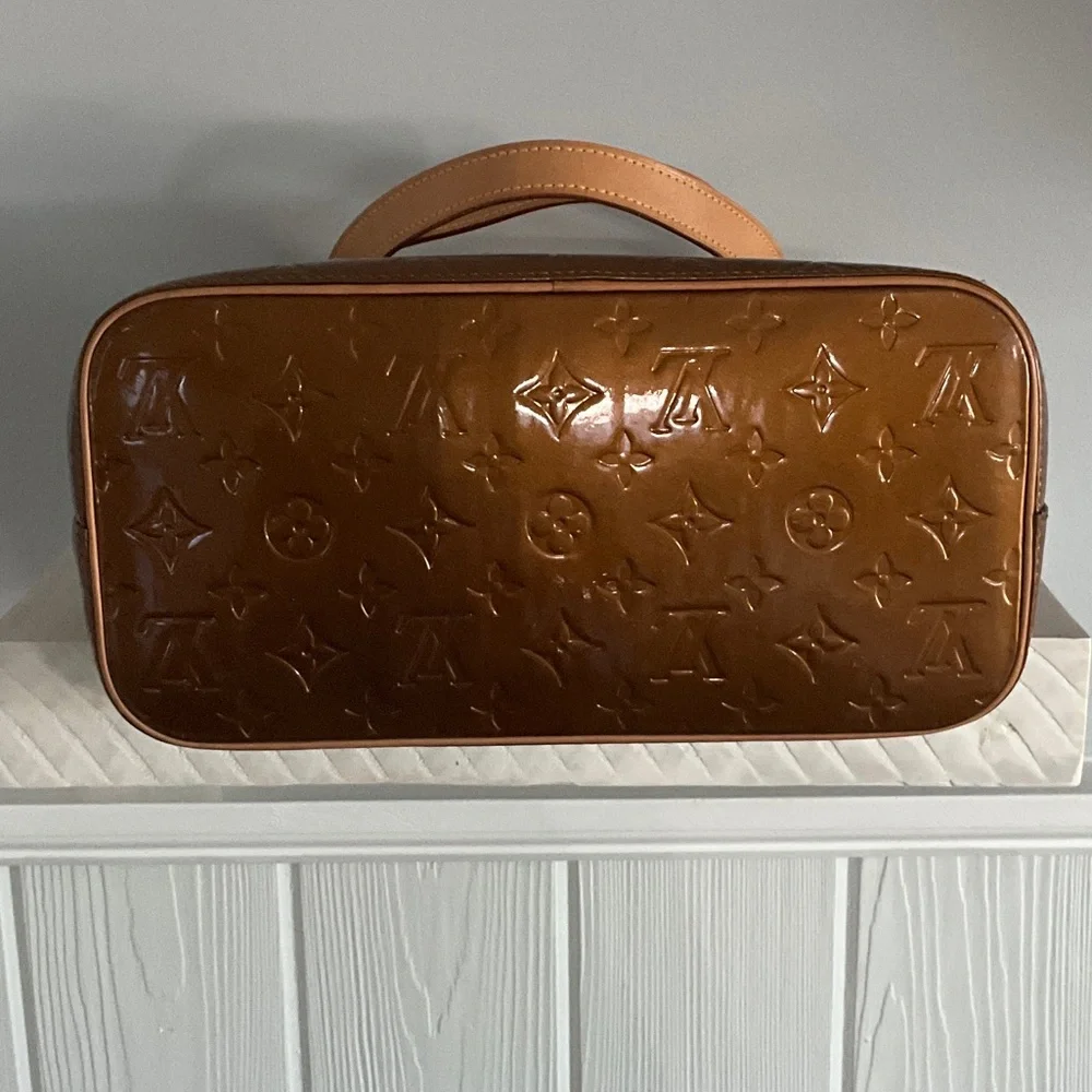 Louis Vuitton Houston Tote Bronze Leather
Monogram Vernis - Picture 5 of 10